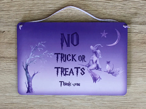 Halloween Trick or Treat Welcome / Do Not Disturb Hanging Wood or Metal Signs