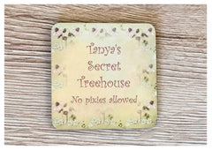 Bespoke Blank Daisy Shabby Chic Signs: Add Your Own Text to Personalise at Honeymellow