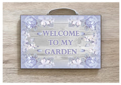 'I'm in the Garden' Grey Wood Effect Metal or Wooden Sign + Add Your Own Text